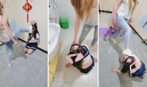 梦幻大大S女狗偷吻主人内内被狂打耳光-97LZTD-8342526