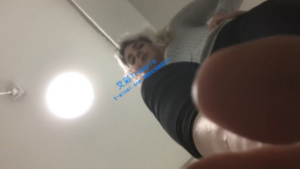 漂亮女主第一人称裸足踩-97LZTD-103140