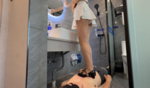 【念安工作室】给素人前台姐姐舔鞋底-97LZTDGXFC-00000313271568