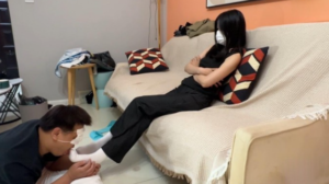 【睹物丝拍】雯雯牛仔裤白袜玩弄贱狗-97LZTDGXFC-00000313271657