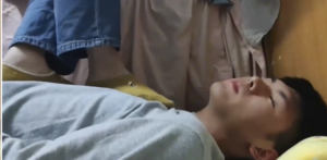 极品原味臭船袜捂脸踩-97LZTDGXFC-00000313271875