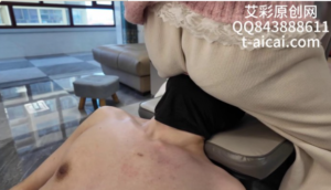 『chnnsct1818』汗脚高中女生强制脚插嘴坐脸窒息-97LZTDGXFC-00000313271879
