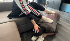 【念安工作室】大三职业学姐调教新来的小奴-97LZTDGXFC-00000313271937