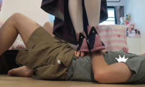 【小猫得志】cos伊雷娜白丝全体踩头手身体言语羞辱近视角-97LZTDGXFC-00000313272005